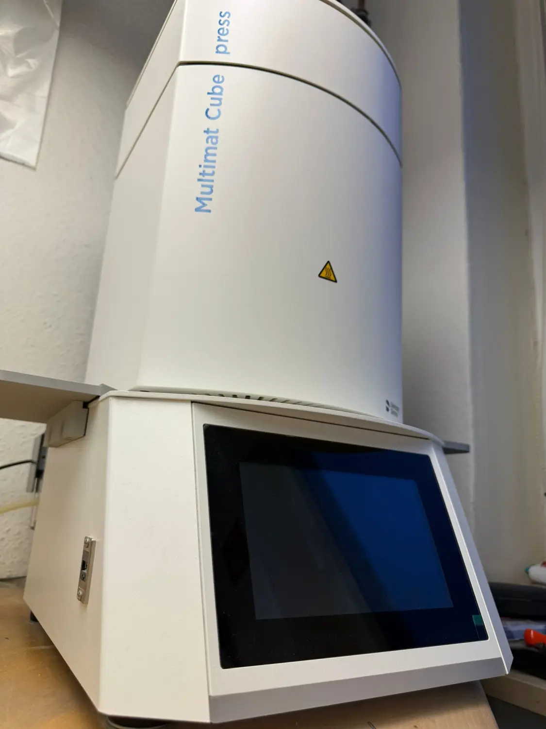 Kruse & Mordhorst Zahntechnik GmbH - Bei dem abgebildeten Artikel handelt es sich um einen Elegoo Mars 4 Ultra Resin 3D-Drucker.