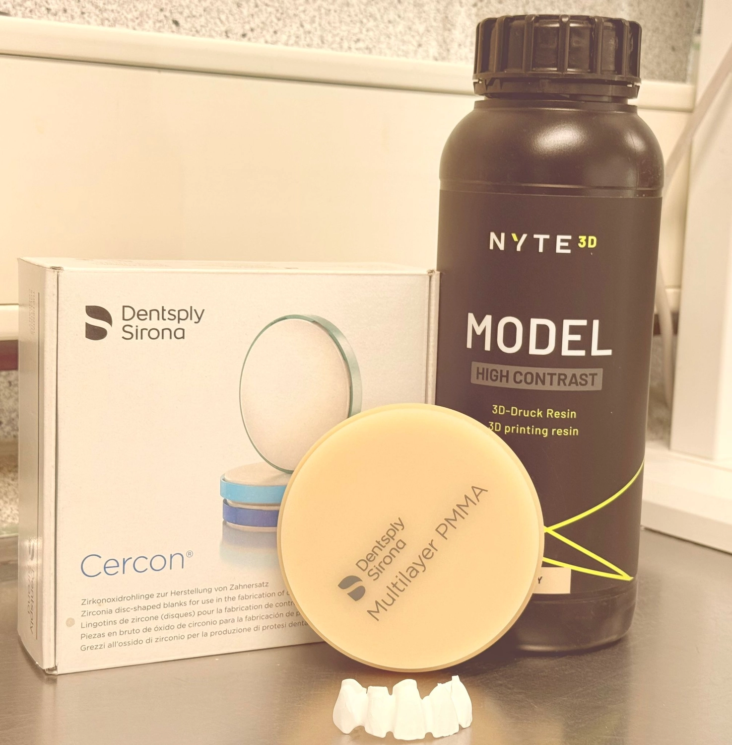 Kruse & Mordhorst Zahntechnik GmbH - CAD/CAM Systeme